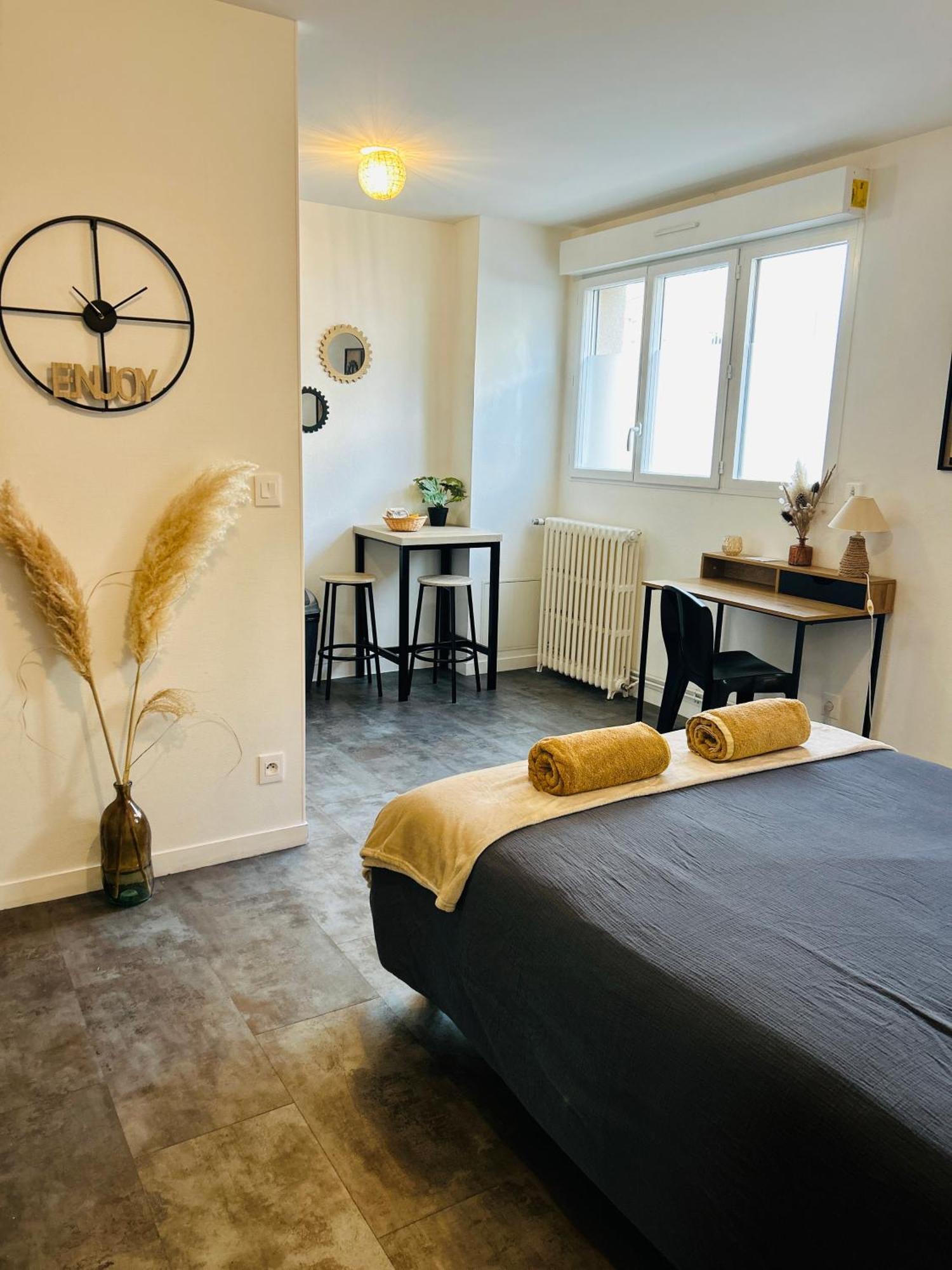 Le 2 - Grand Studio Caen Centre Port De Plaisance エクステリア 写真